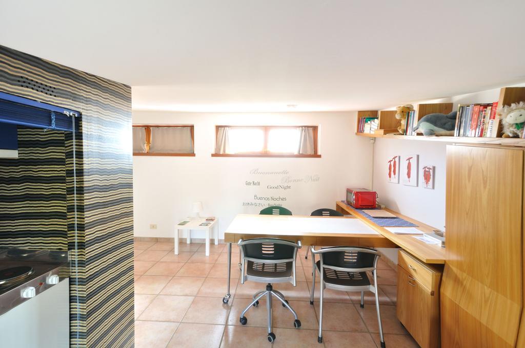 Apartamento Brianza Relax Besana in Brianza Habitación foto
