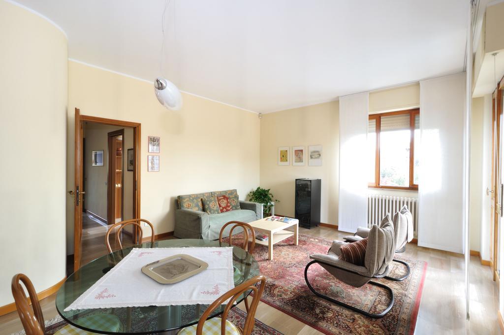 Apartamento Brianza Relax Besana in Brianza Habitación foto